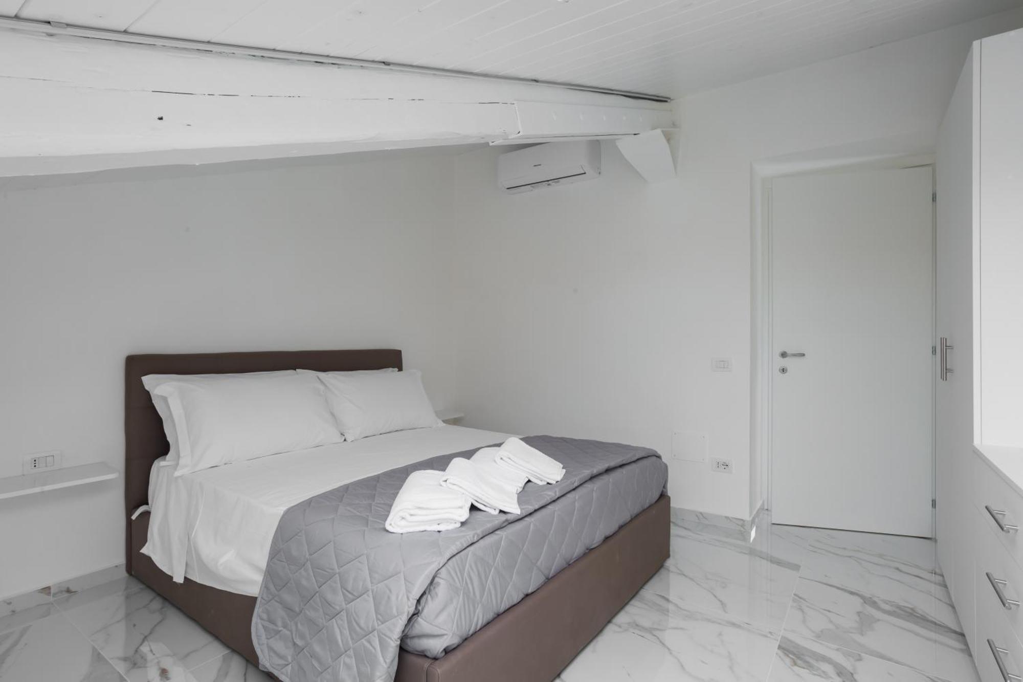 Apartment Mansarde Bella